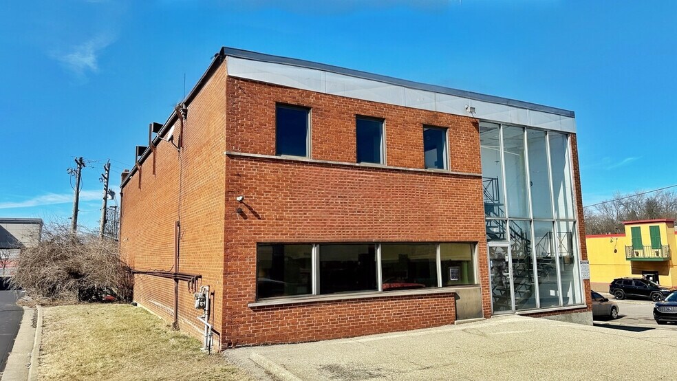 More Photos Of 7125 Reading Rd, Cincinnati Medical For Sale