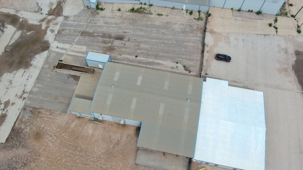 More Photos Of 3611 E State Highway 158, Midland Manufacturing For Sale