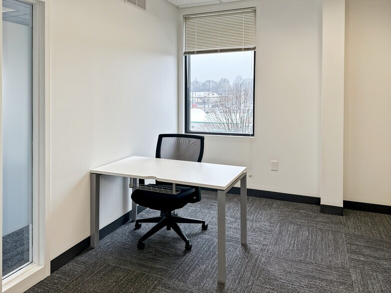 More Photos Of 20 Scotch Rd, Ewing Coworking Space