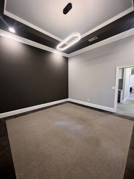 More Photos Of 11795 Northfall Ln, Alpharetta Business Park For Sale