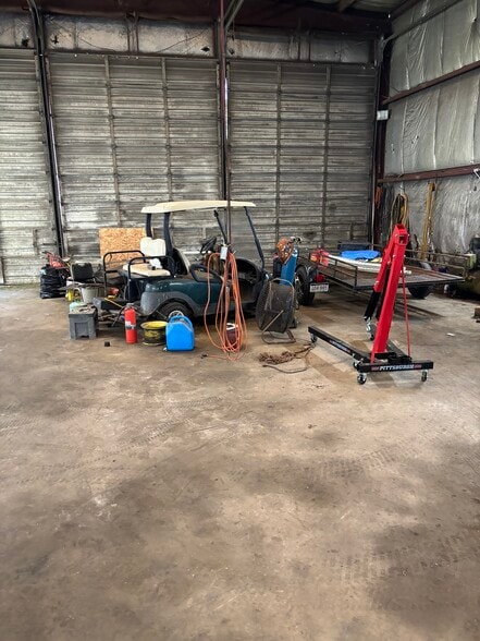 More Photos Of 414 Milroy Grose, Lansing Land For Sale