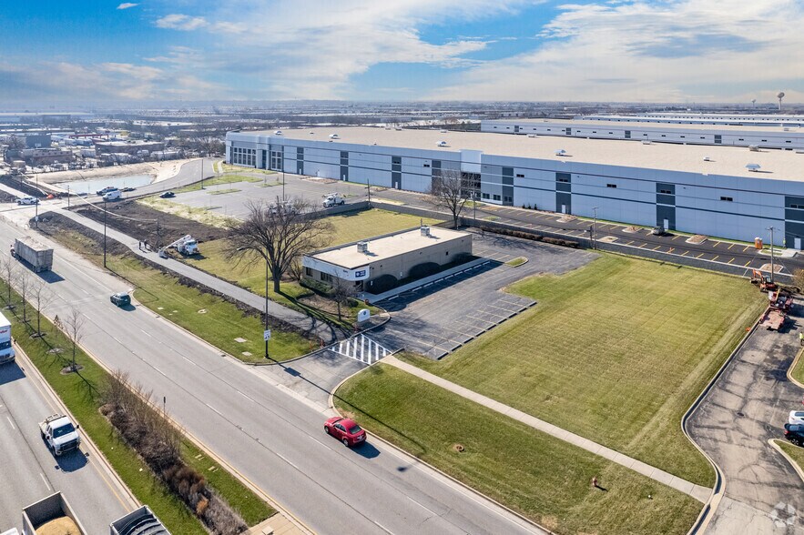 More Photos Of 1240 Il Route 83, Bensenville Medical For Sale