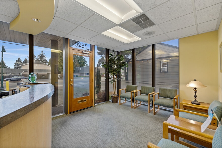 More Photos Of 7820-7822 27th St W, University Place Medical For Lease