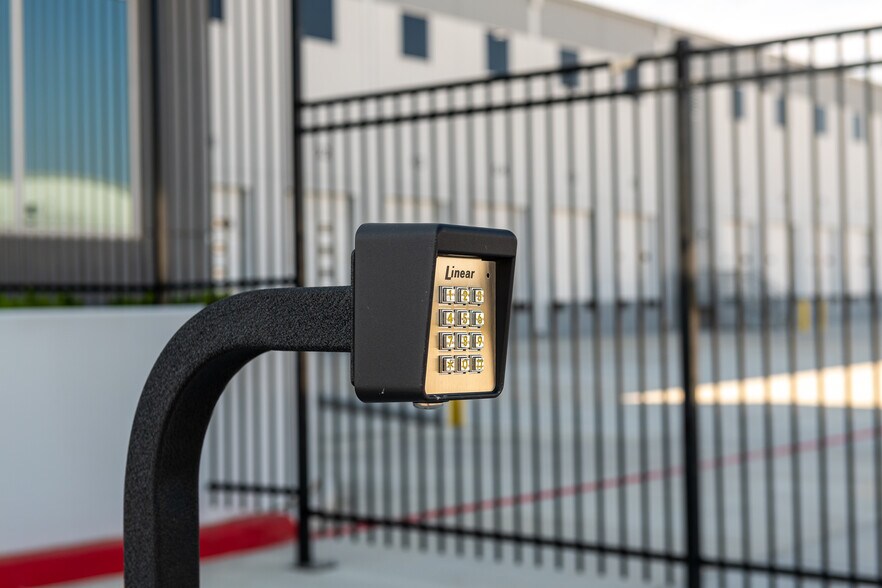 More Photos Of Brookshire Rd, Brookshire Unknown For Lease