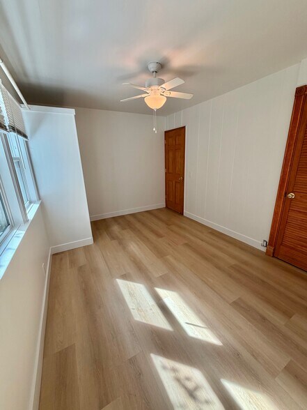 More Photos Of 653 Ramona Ave - Office/Live-Work, Laguna Beach Office For Lease