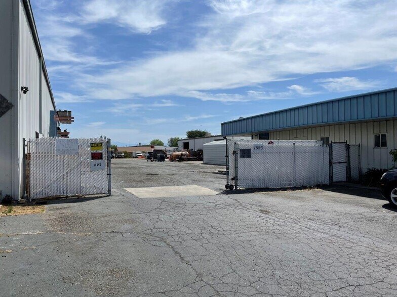 More Photos Of 1593 Beltline Rd, Redding Manufacturing For Lease