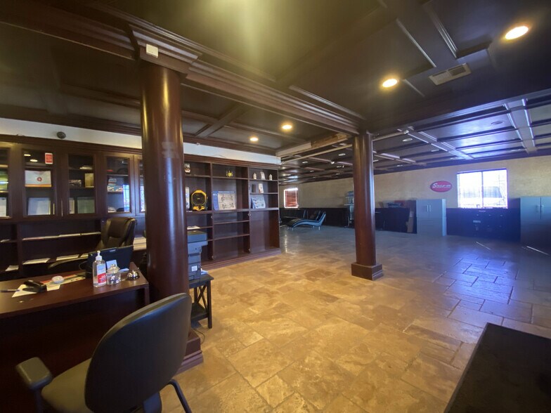 More Photos Of 11129 G Ave, Hesperia Service For Sale