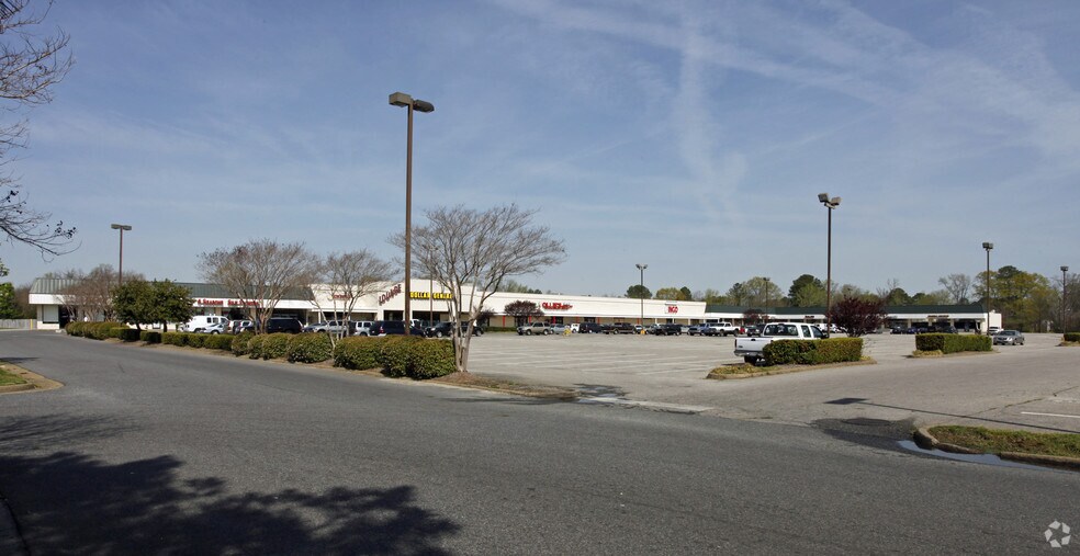 More Photos Of 4520-4644 George Washington Hwy, Portsmouth Storefront For Lease