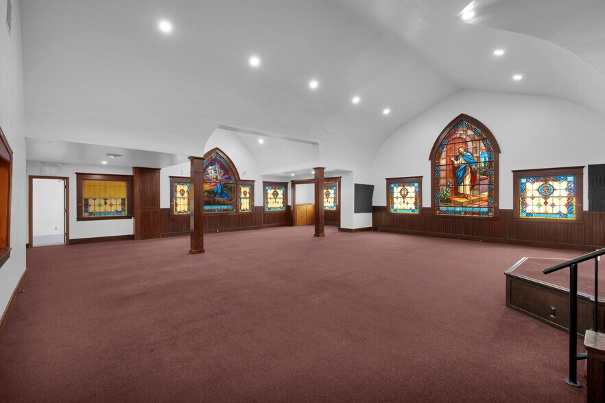 More Photos Of 1101 W Florence Ave, Los Angeles Religious Facility For Sale