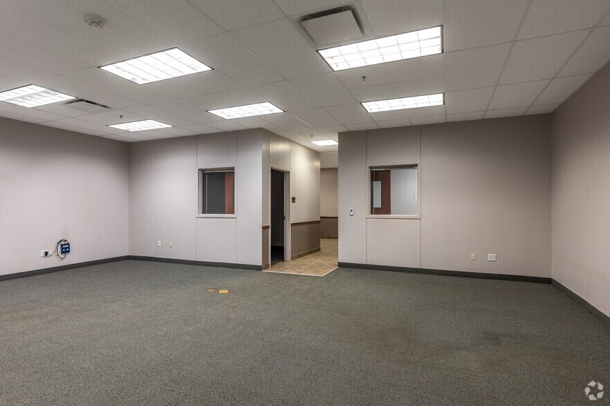 More Photos Of 8620 TX-191, Odessa Warehouse For Sale