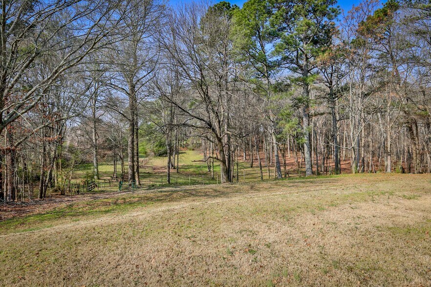 More Photos Of 3460 Highway 81, Loganville Flex For Sale