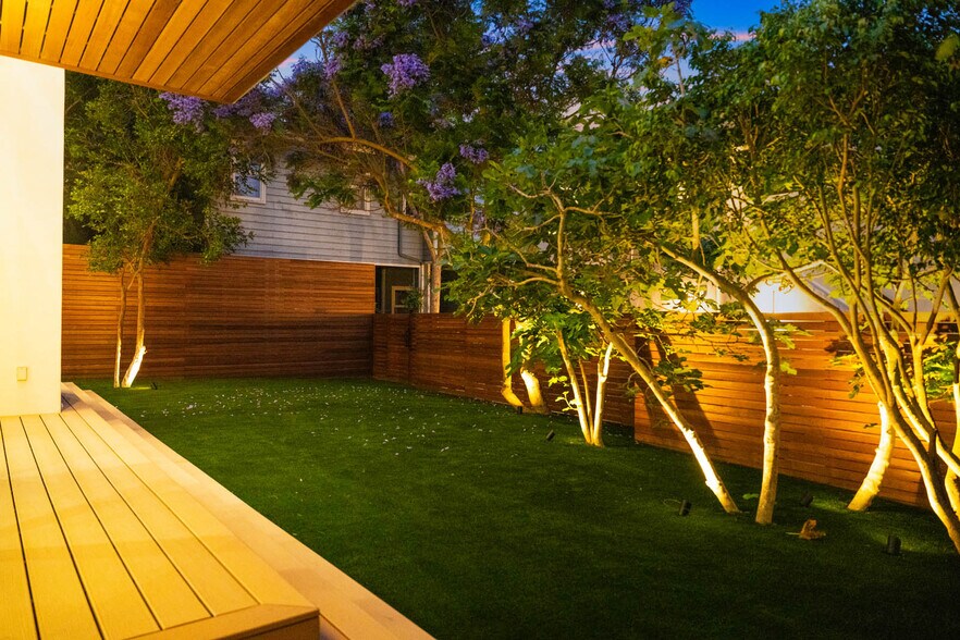 More Photos Of 7372 Fay Ave, La Jolla Multifamily For Sale