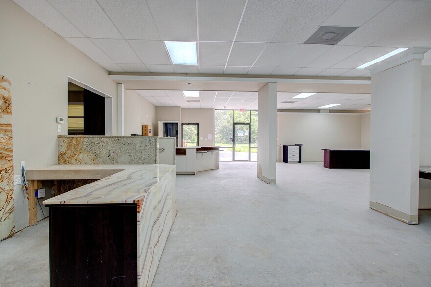 More Photos Of 3705 Old Lewis Speedway, Saint Augustine Warehouse For Sale