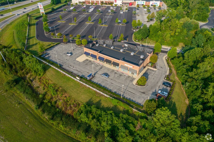 More Photos Of 2406-2418 Taylor Park Dr, Reynoldsburg Freestanding For Lease