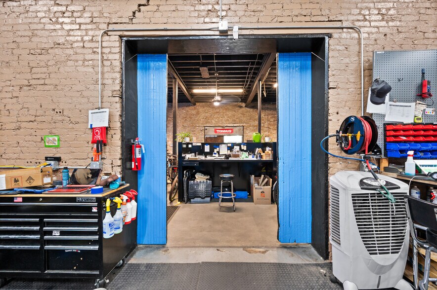 More Photos Of 629 S State St, Salt Lake City Storefront Retail Office For Lease