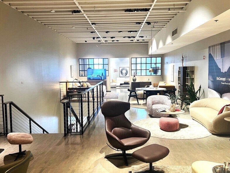 More Photos Of 3342 M St NW, Washington Storefront For Sale