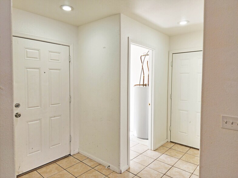 More Photos Of 1951 Teepee Rd, Pahrump Apartments For Sale