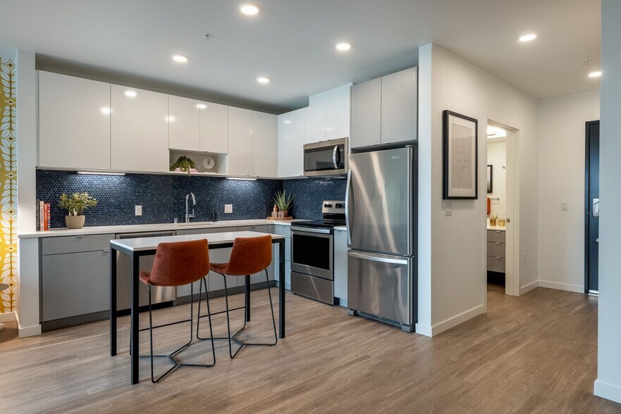 More Photos Of 2309 S Jackson St, Seattle Apartments For Lease