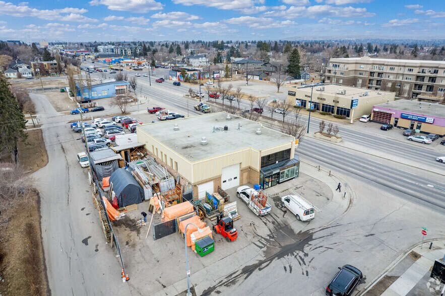 More Photos Of 321 16 Ave NW, Calgary Department Store For Sale