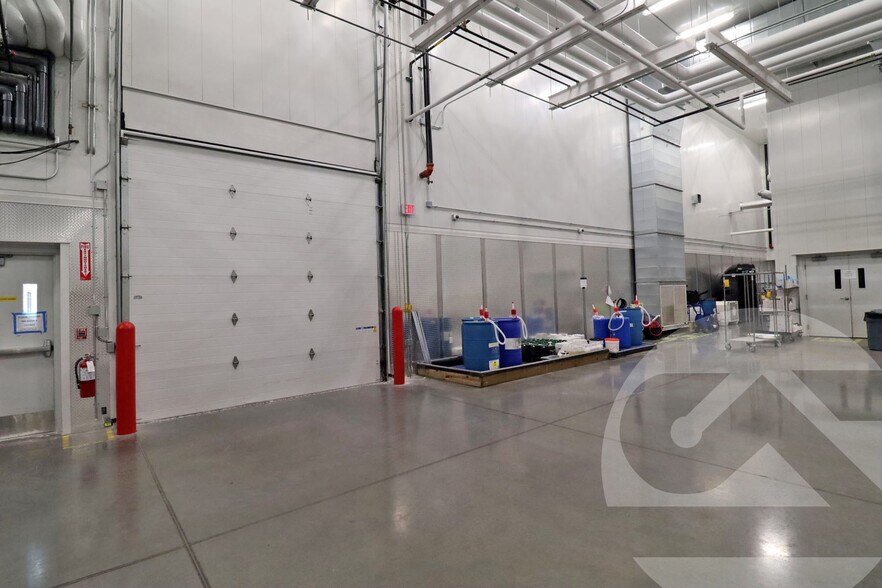 More Photos Of 419 E Pinconning Rd, Pinconning Warehouse For Sale