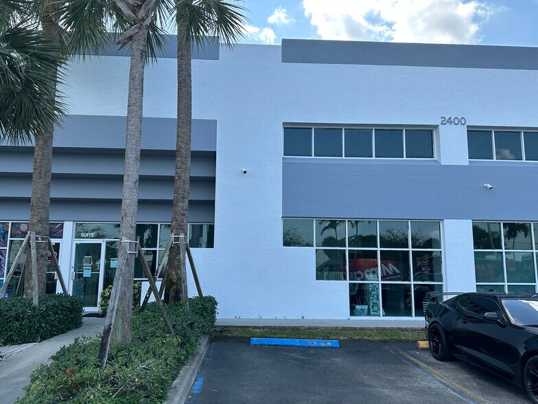 More Photos Of 2400 W Copans Rd, Pompano Beach Showroom For Lease