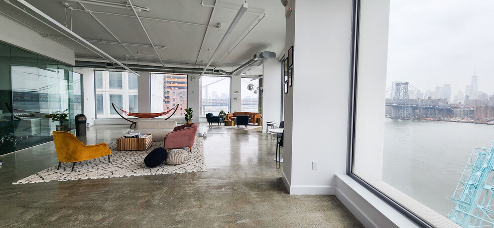 More Photos Of 10 Grand St, Brooklyn Office For Lease