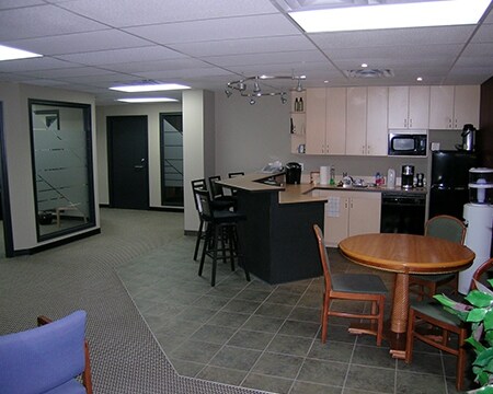 More Photos Of 1615 10th Ave SW, Calgary Office Residential For Lease