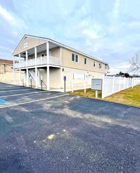 More Photos Of 5921 W Denneys Rd, Dover Apartments For Lease