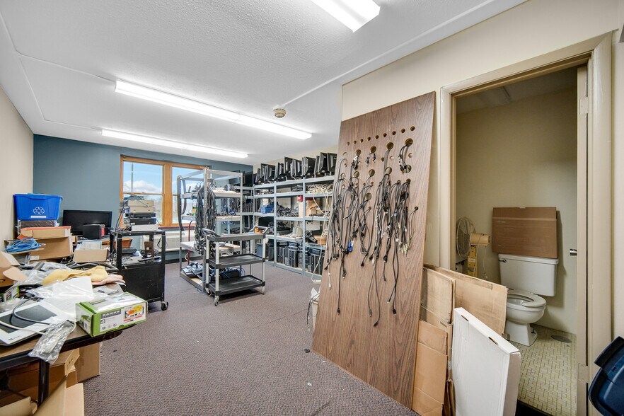 More Photos Of 17430 Dixie Highway, East Hazel Crest Healthcare For Sale