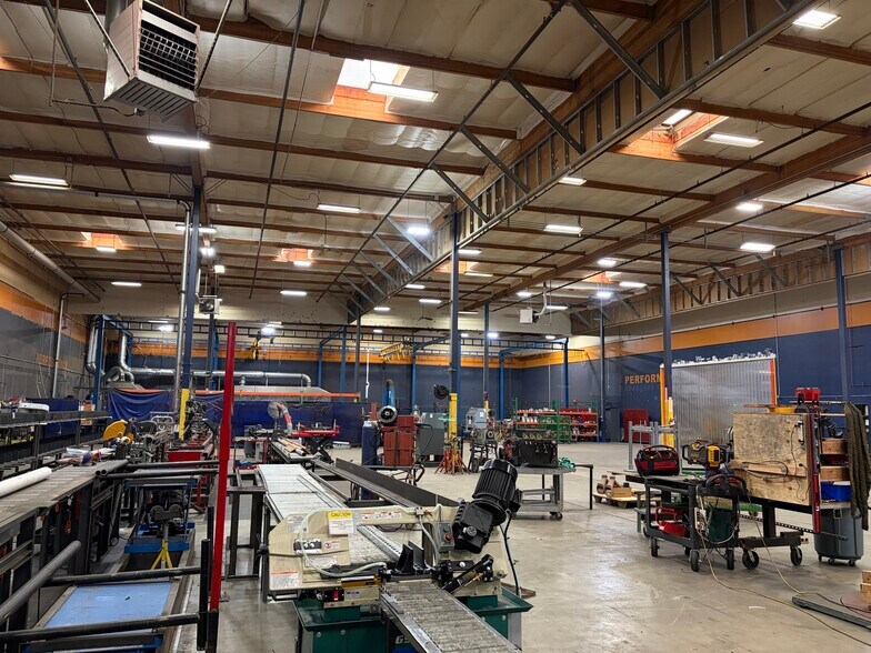 More Photos Of 1601 15th St NW, Auburn Manufacturing For Lease