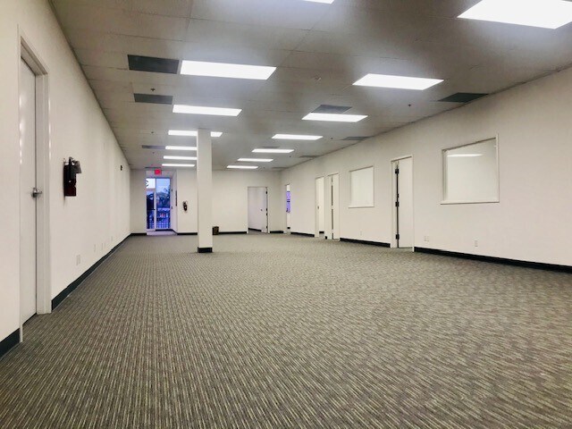 More Photos Of 3399 NW 72nd Ave, Miami Unknown For Lease