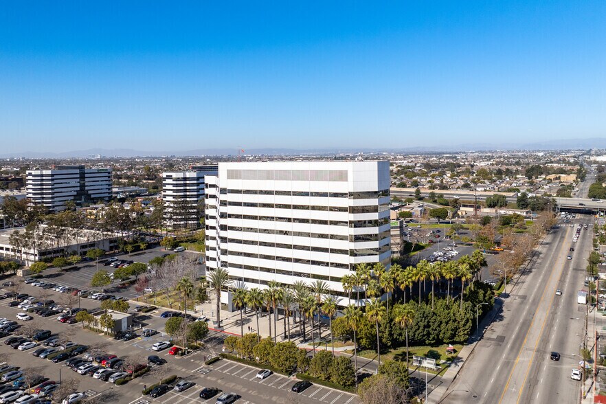 More Photos Of 19191 S Vermont Ave, Torrance Office For Lease