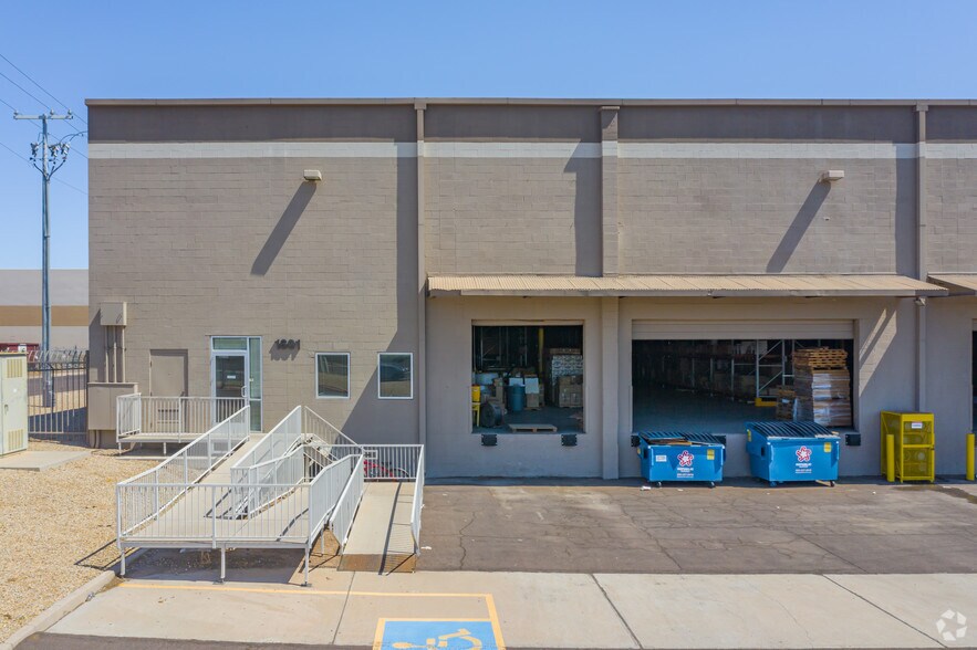More Photos Of 1601-1605 S 35th Ave, Phoenix Distribution For Lease
