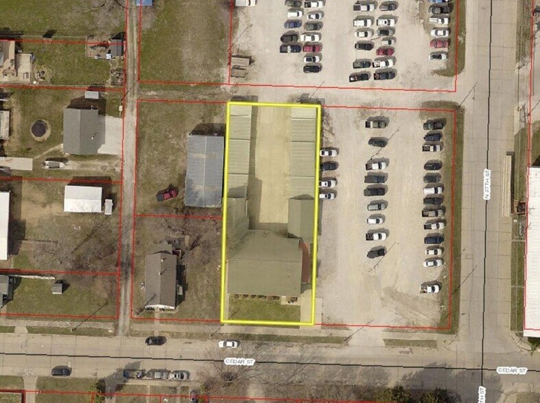 More Photos Of 2627 Cedar St, Quincy Warehouse For Sale