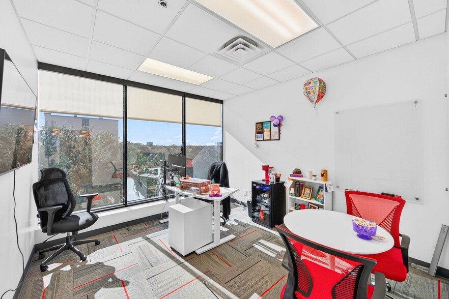 More Photos Of 930 S Harbor City Blvd SW, Melbourne Office For Sale