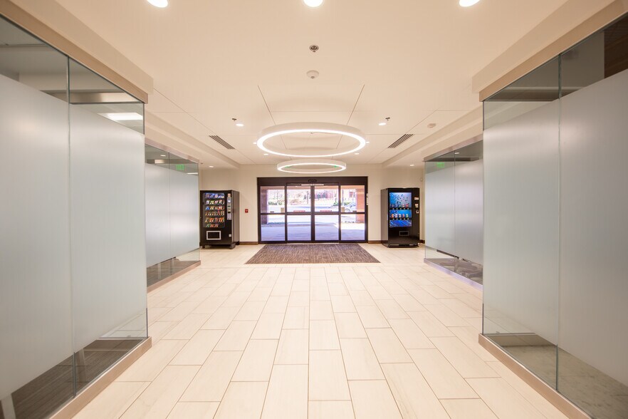 More Photos Of 4515 Southlake Pky, Birmingham Medical For Lease