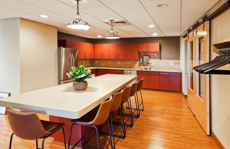 More Photos Of 540 N Broadway, Green Bay Coworking Space