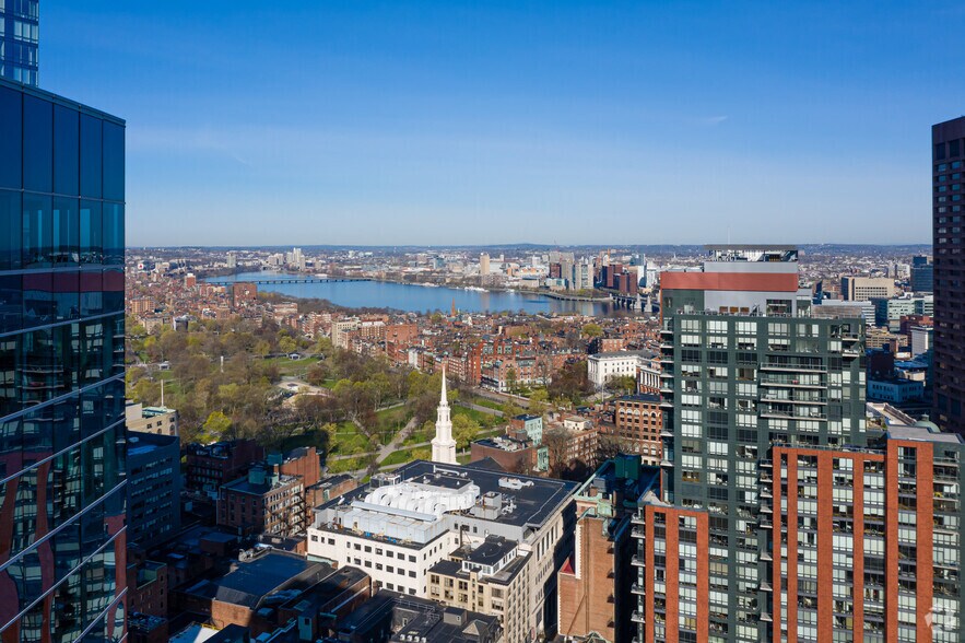 More Photos Of 33 Arch St, Boston Office For Lease