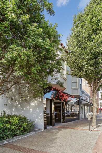 More Photos Of 249 Grand Ave, South San Francisco Storefront Retail Residential For Sale