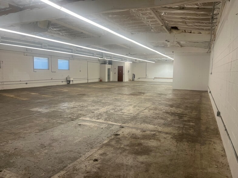 More Photos Of 1160 N Las Palmas Ave, Los Angeles Loft Creative Space For Lease