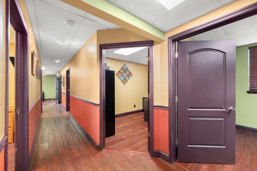More Photos Of 500 S US Highway 1, Fort Pierce Office For Lease