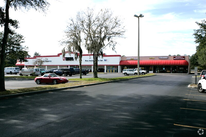 More Photos Of 1801-1803 James L Redman Pky, Plant City Unknown For Lease