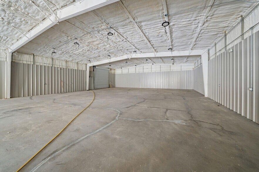More Photos Of 4000 Ellen Trout Dr, Lufkin Warehouse For Sale