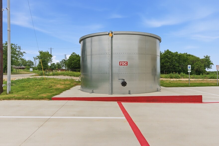 More Photos Of 764 Soechting Rd, New Braunfels Unknown For Lease