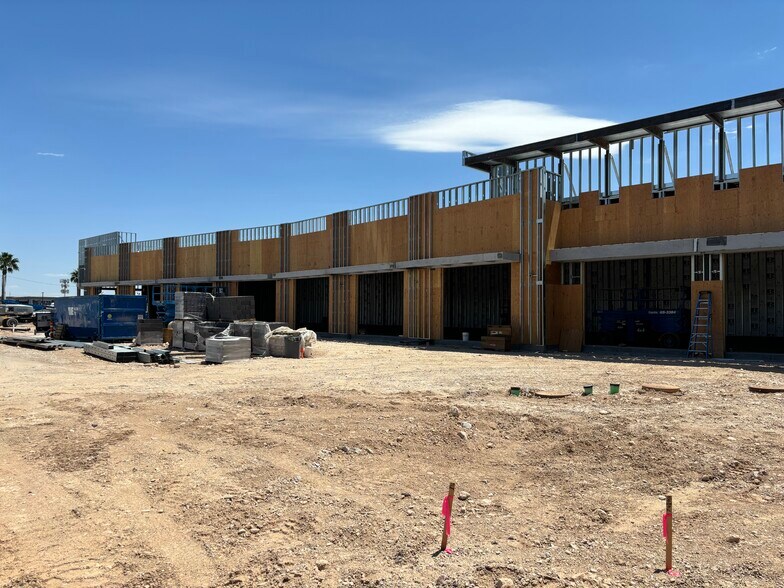 More Photos Of Warm Springs & Tenaya W-SWC, Las Vegas General Retail For Lease