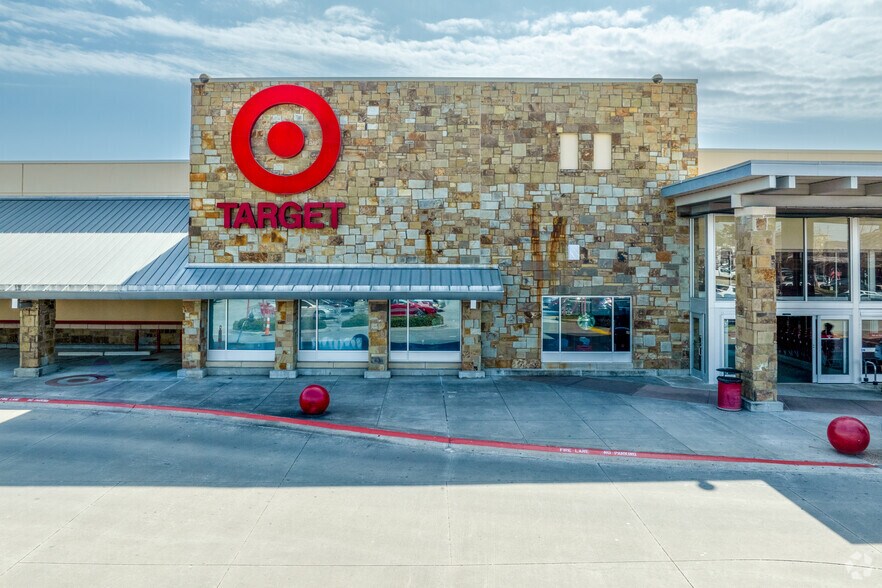 More Photos Of 6927 FM 1960 Rd W, Houston Unknown For Lease