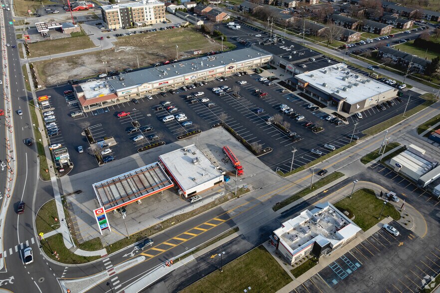 More Photos Of 1616 E Wooster St, Bowling Green Freestanding For Lease