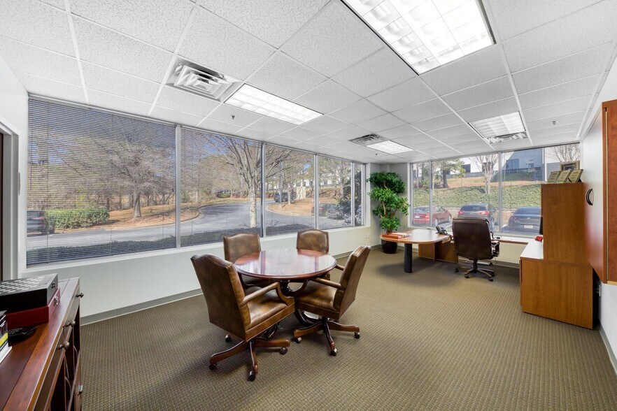 More Photos Of 2800 Horizon Ridge Ct, Suwanee Office For Sale