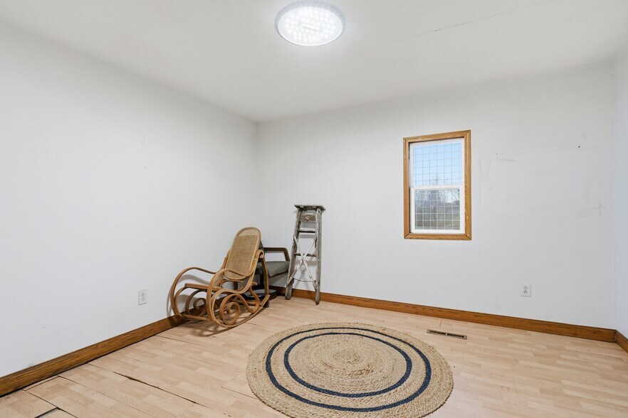 More Photos Of 300 Main St N, Hazleton Freestanding For Sale