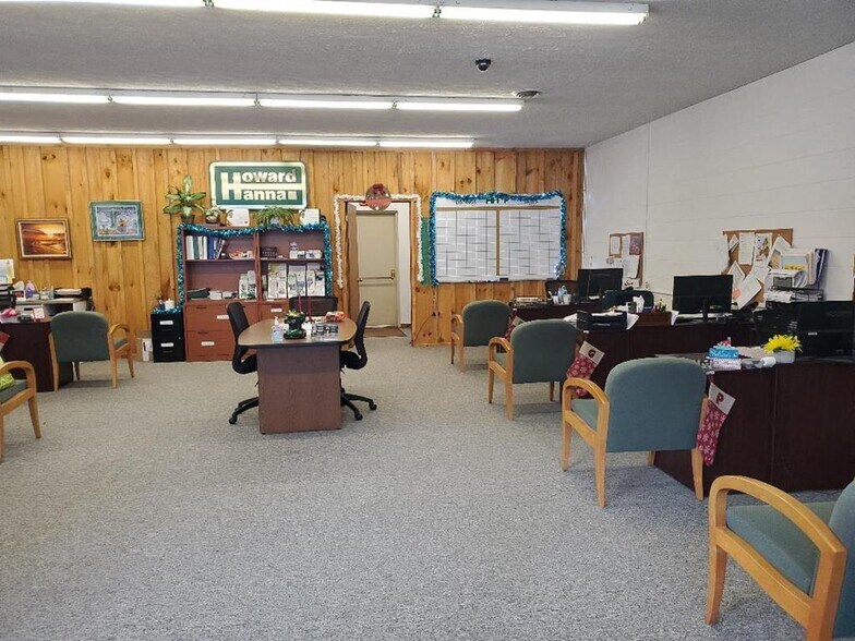 More Photos Of 336 Route 6 W, Coudersport Office For Sale